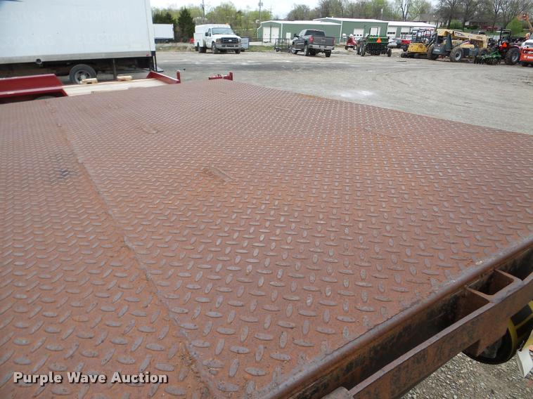 image for item DA1861 1995 Ford LN8000 dump flatbed truck