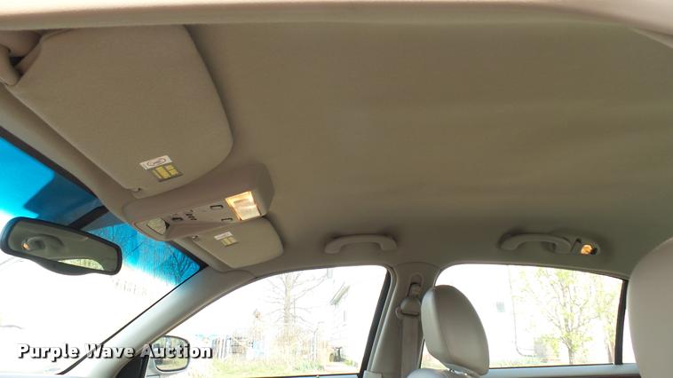 image for item DA2242 2005 Lincoln Towncar Signature