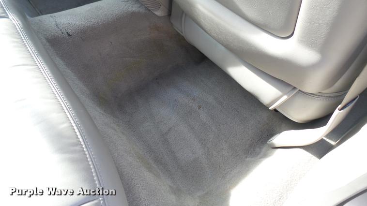 image for item DA2242 2005 Lincoln Towncar Signature