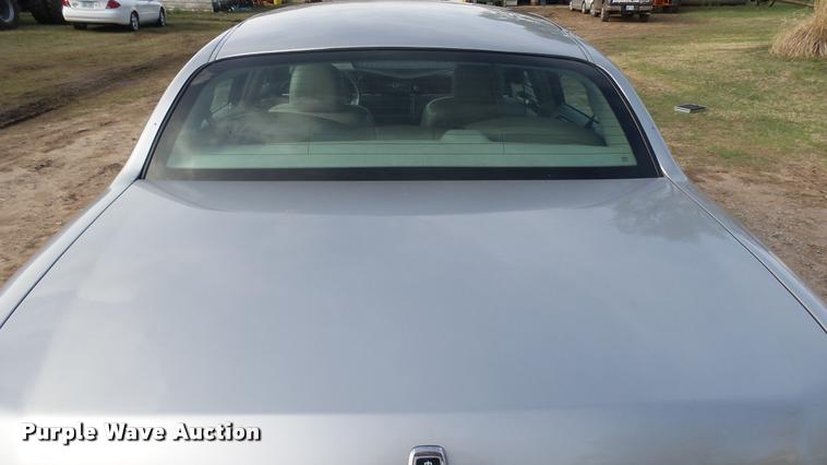 image for item DA2242 2005 Lincoln Towncar Signature