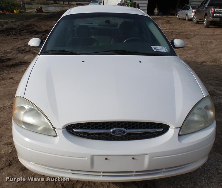 image for item DA2243 2002 Ford Taurus SE