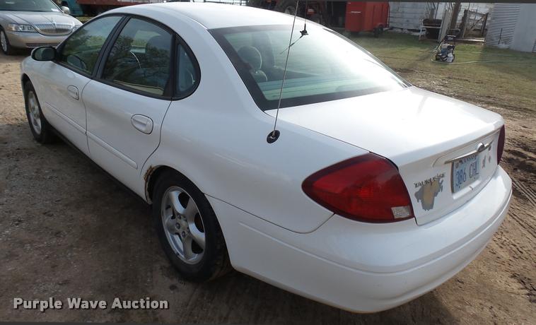 image for item DA2243 2002 Ford Taurus SE