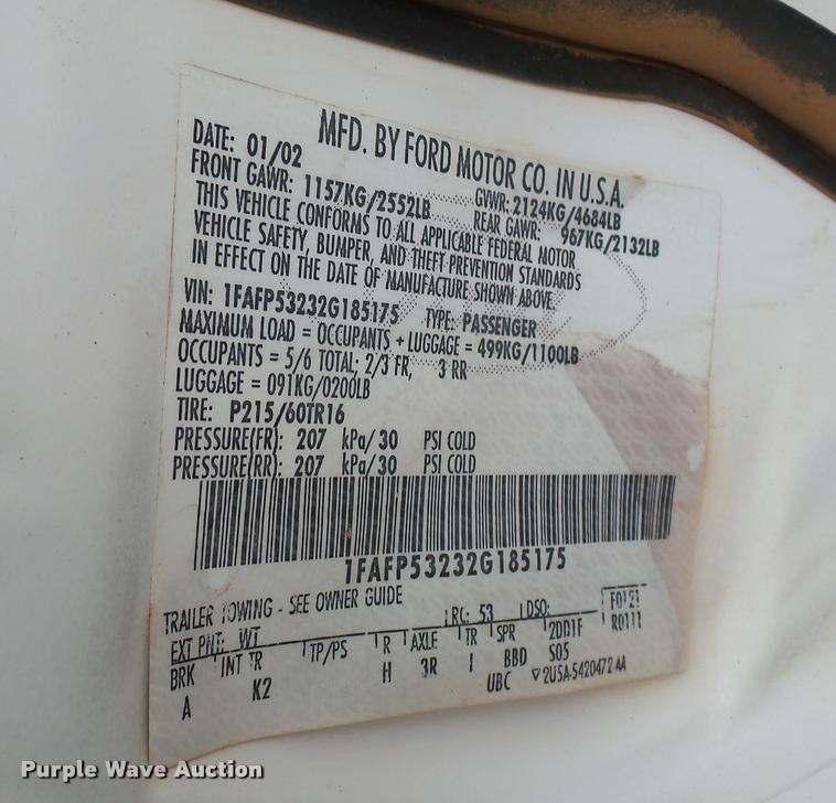 image for item DA2243 2002 Ford Taurus SE