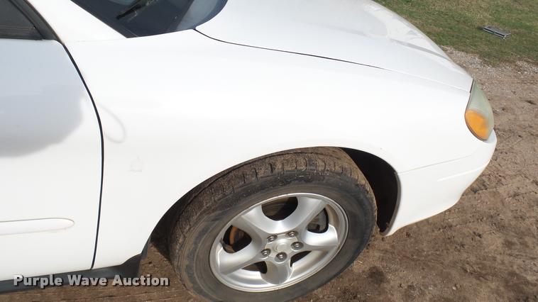 image for item DA2243 2002 Ford Taurus SE