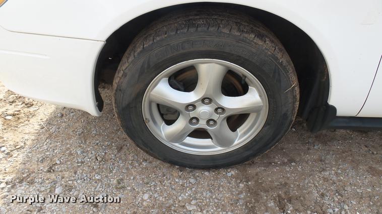 image for item DA2243 2002 Ford Taurus SE