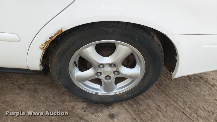 image for item DA2243 2002 Ford Taurus SE