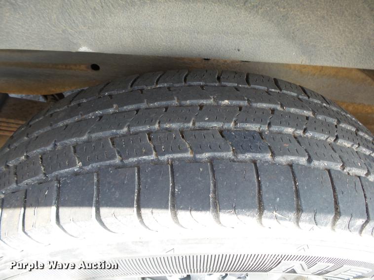 image for item DA2649 2000 Chevrolet Express 2500 Extended Cargo shuttle bus