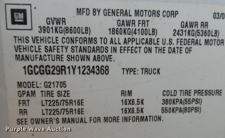 image for item DA2649 2000 Chevrolet Express 2500 Extended Cargo shuttle bus