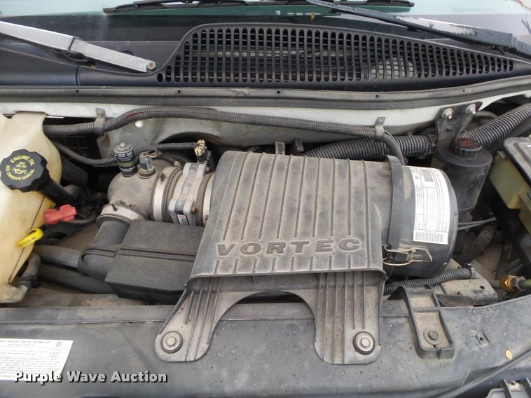 image for item DA2657 2002 Chevrolet Express 3500 Cargo shuttle bus