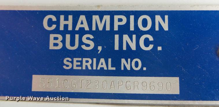 image for item DA2657 2002 Chevrolet Express 3500 Cargo shuttle bus