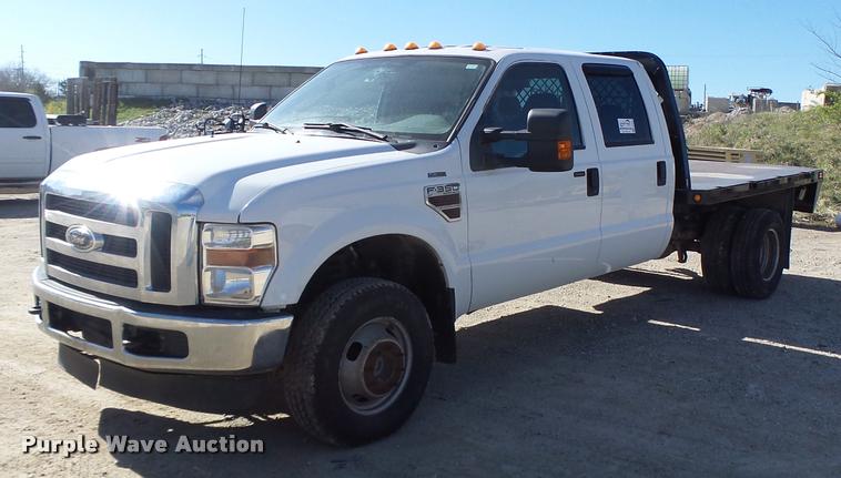image for item DA3445 2010 Ford F350 Super Duty Crew Cab flatbed pickup truck