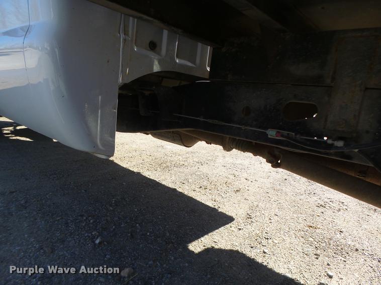 image for item DA3445 2010 Ford F350 Super Duty Crew Cab flatbed pickup truck