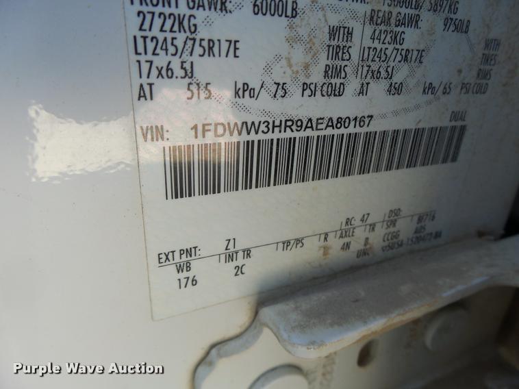 image for item DA3445 2010 Ford F350 Super Duty Crew Cab flatbed pickup truck