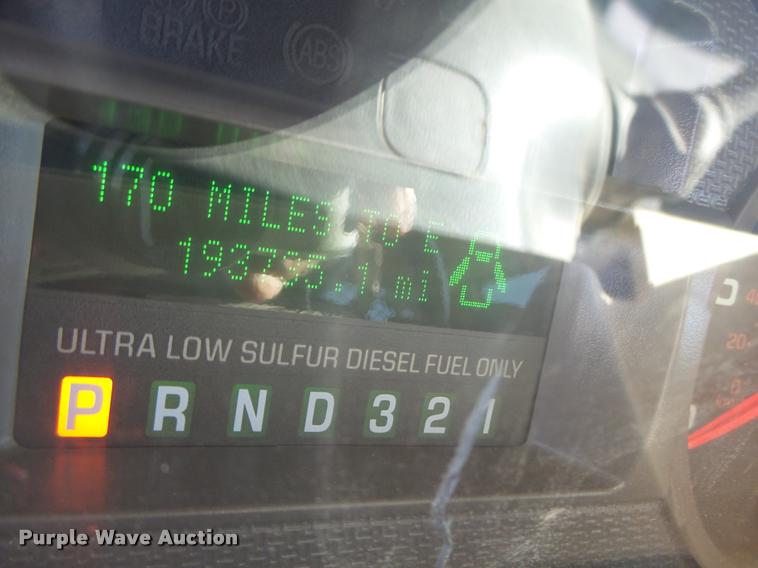 image for item DA3445 2010 Ford F350 Super Duty Crew Cab flatbed pickup truck