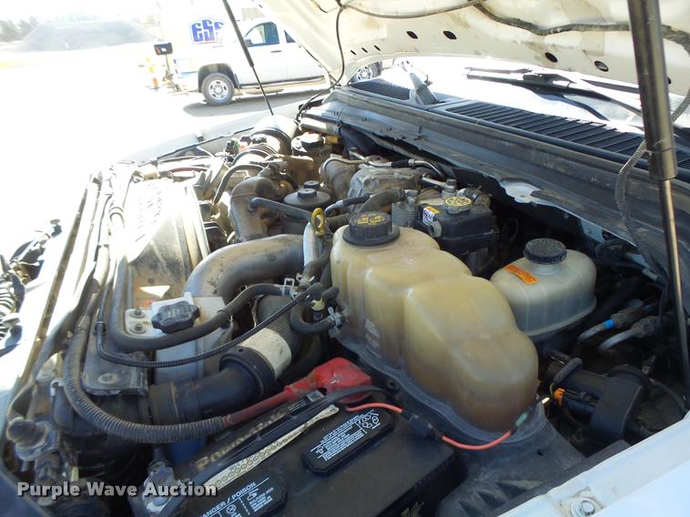 image for item DA3445 2010 Ford F350 Super Duty Crew Cab flatbed pickup truck