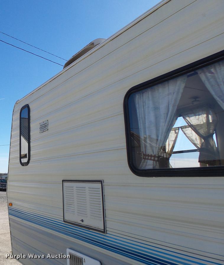 image for item DA3452 1992 Playmore 2550RK Premier LX camper