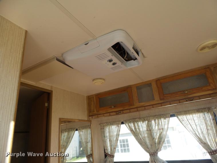 image for item DA3452 1992 Playmore 2550RK Premier LX camper