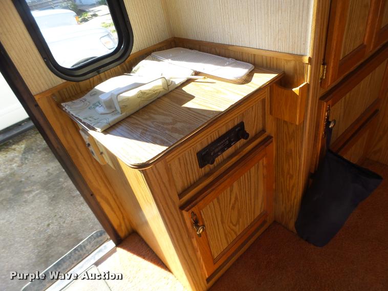 image for item DA3452 1992 Playmore 2550RK Premier LX camper