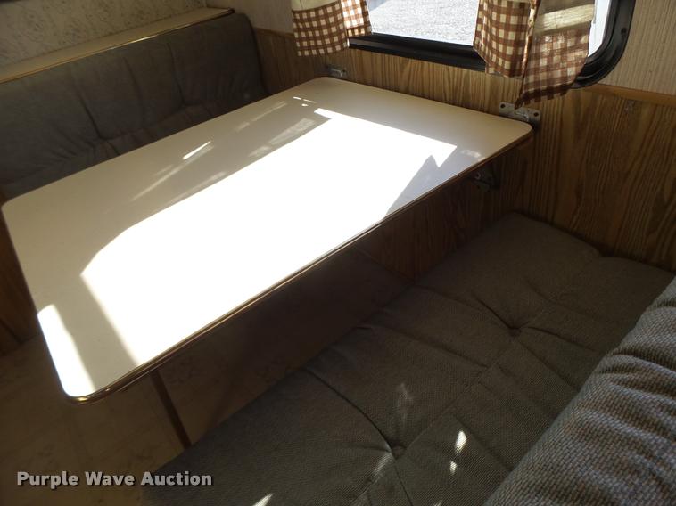 image for item DA3452 1992 Playmore 2550RK Premier LX camper