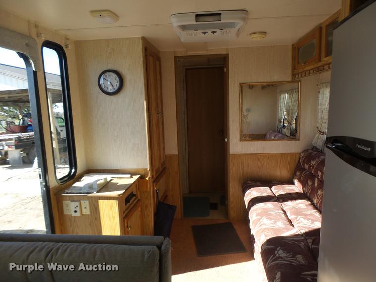 image for item DA3452 1992 Playmore 2550RK Premier LX camper