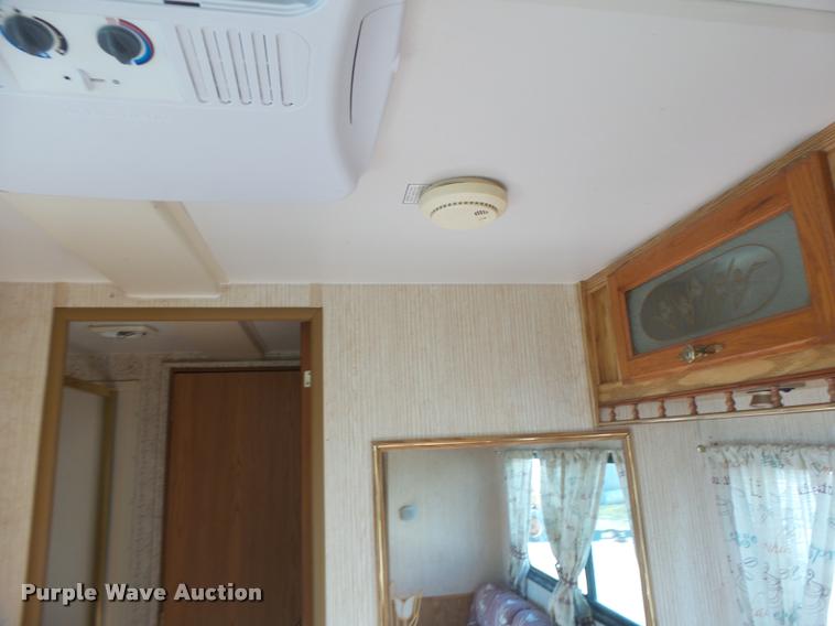 image for item DA3452 1992 Playmore 2550RK Premier LX camper