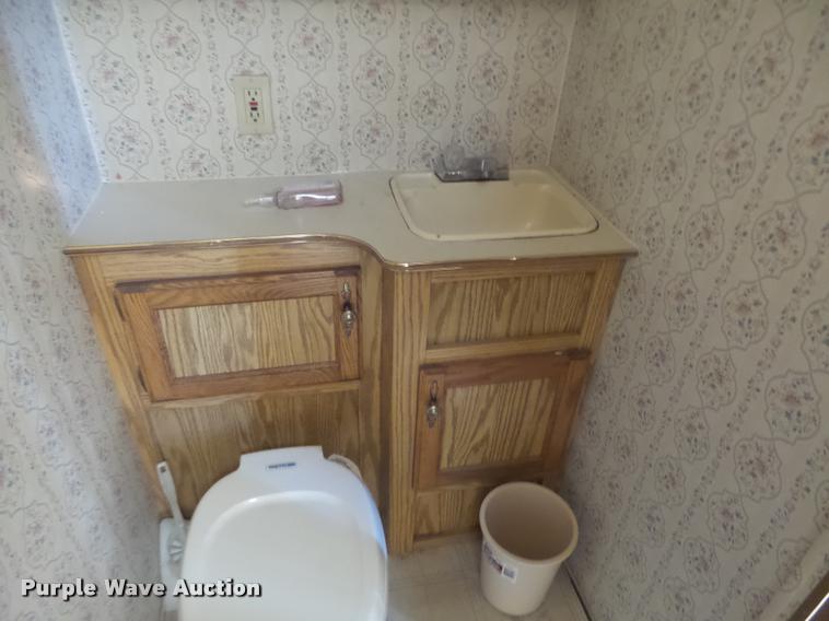 image for item DA3452 1992 Playmore 2550RK Premier LX camper