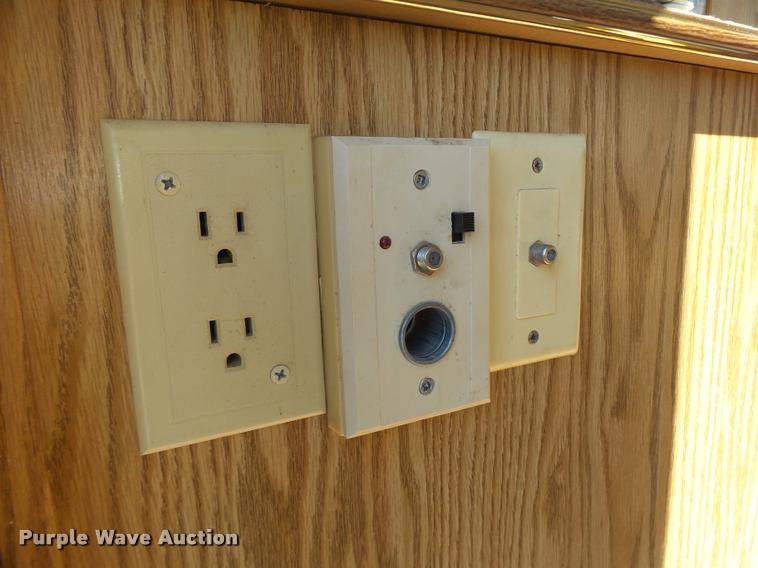 image for item DA3452 1992 Playmore 2550RK Premier LX camper