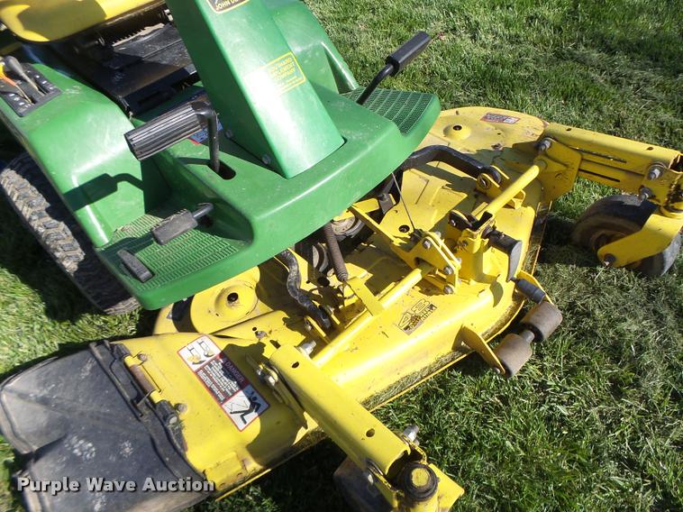image for item DA3453 John Deere F525 lawn mower