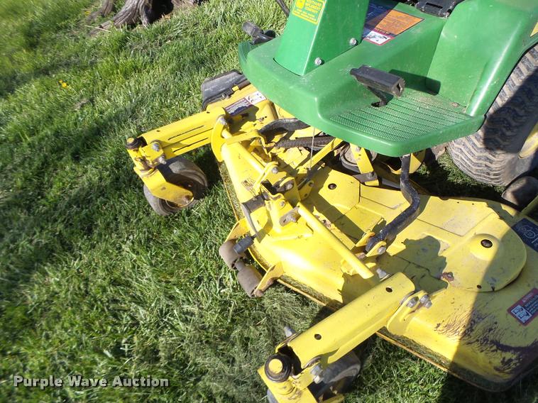 image for item DA3453 John Deere F525 lawn mower