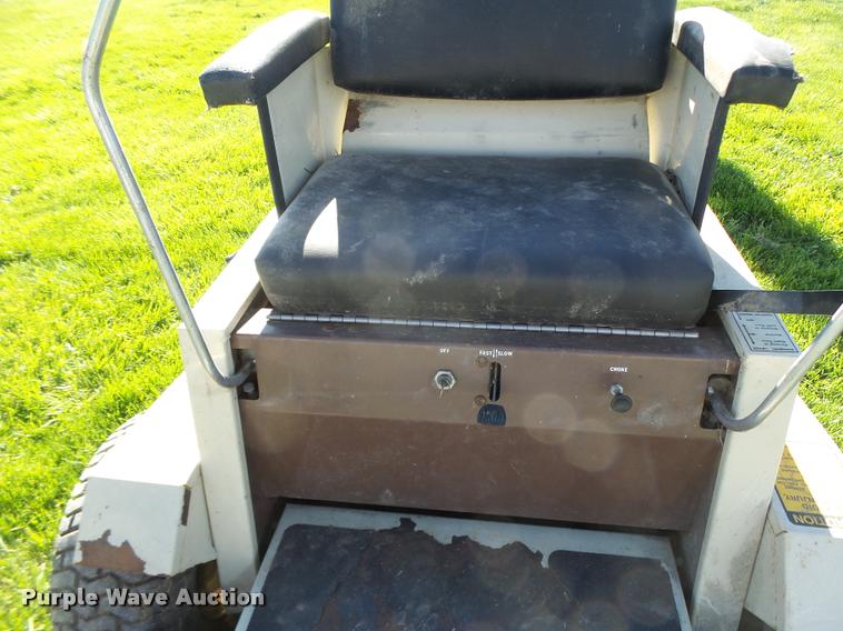 image for item DA3454 Grasshopper 1212 lawn mower