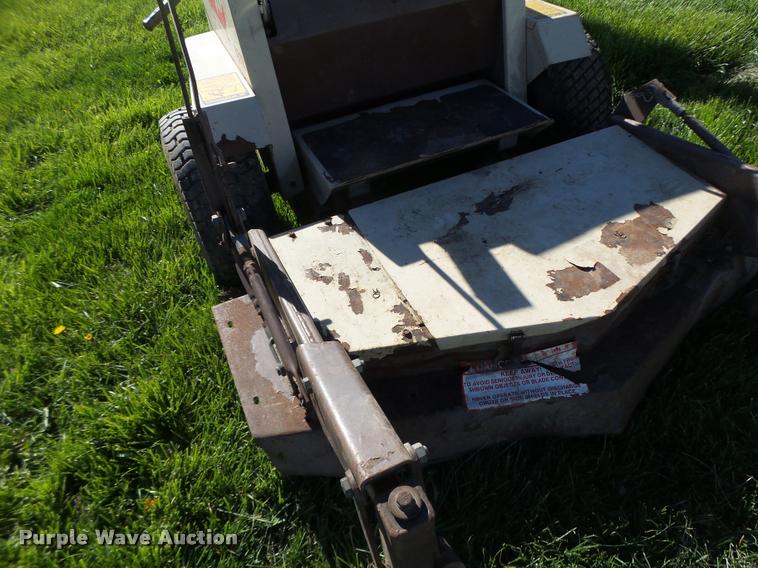 image for item DA3454 Grasshopper 1212 lawn mower