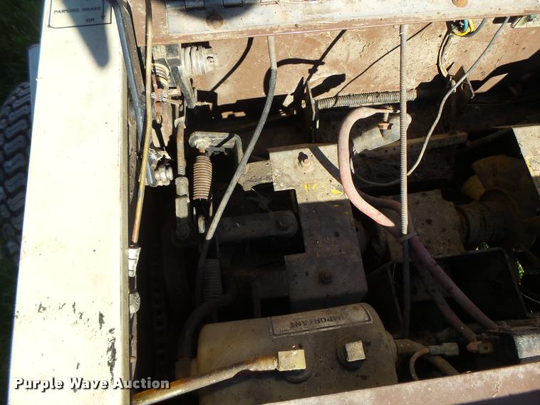 image for item DA3454 Grasshopper 1212 lawn mower