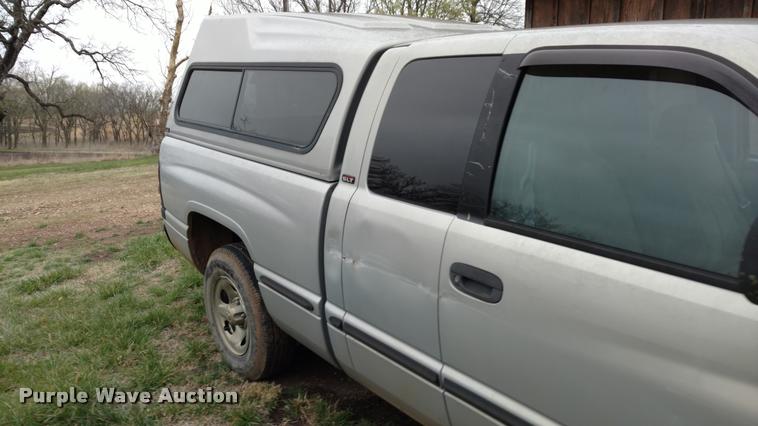 image for item DA5533 1999 Dodge Ram 1500 Quad Cab pickup truck