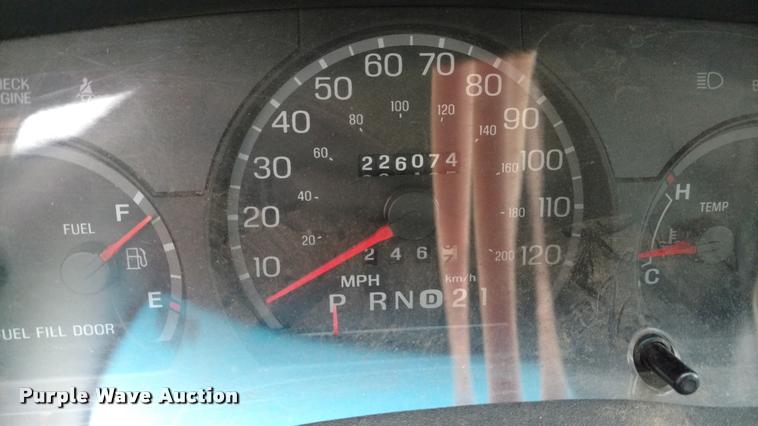 image for item DA5534 2001 Ford Crown Victoria