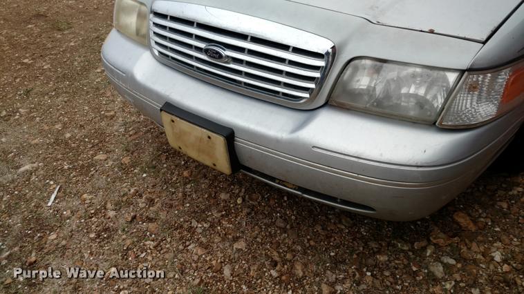 image for item DA5534 2001 Ford Crown Victoria