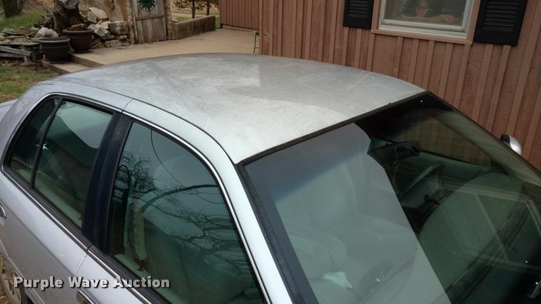 image for item DA5534 2001 Ford Crown Victoria