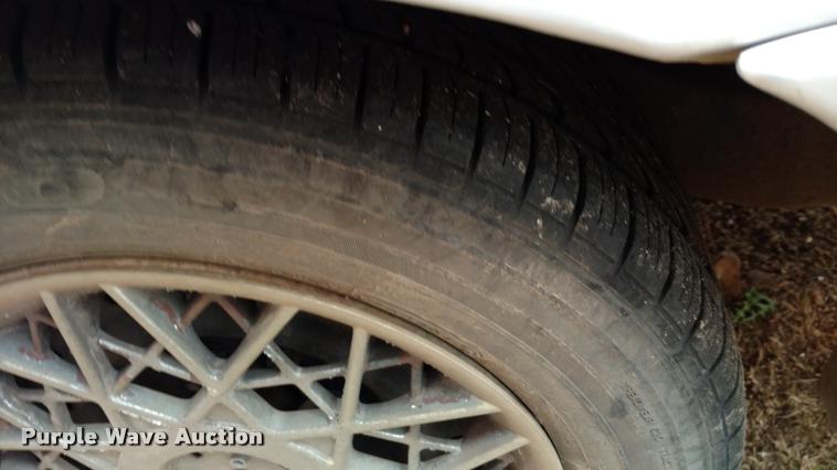 image for item DA5534 2001 Ford Crown Victoria