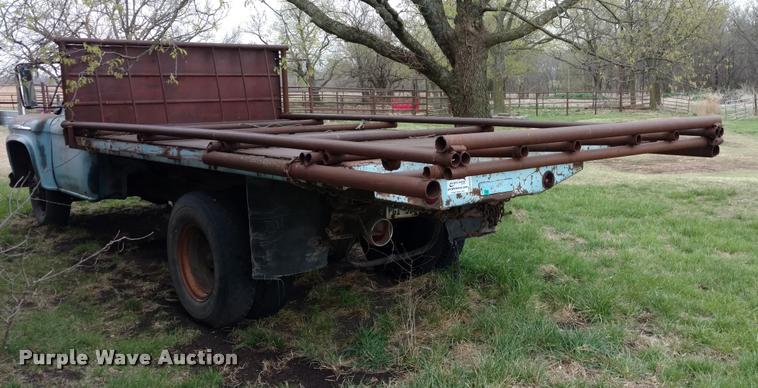 image for item DA5535 1957 Chevrolet flatbed truck