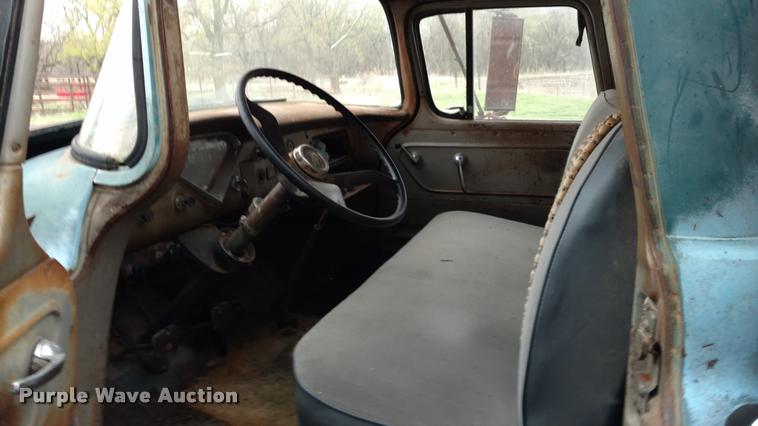 image for item DA5535 1957 Chevrolet flatbed truck