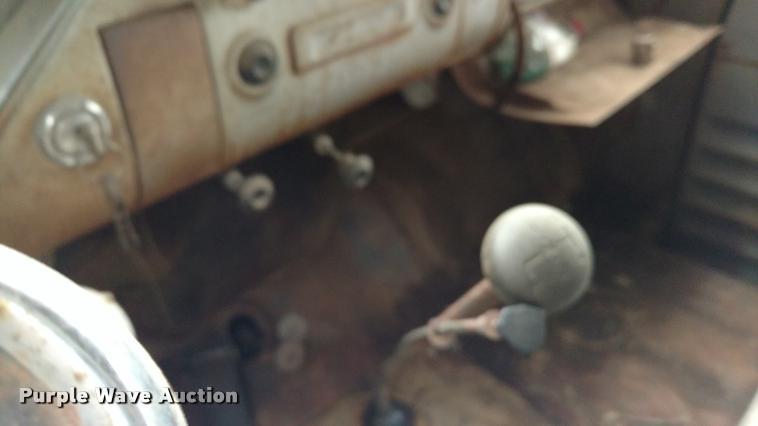 image for item DA5535 1957 Chevrolet flatbed truck