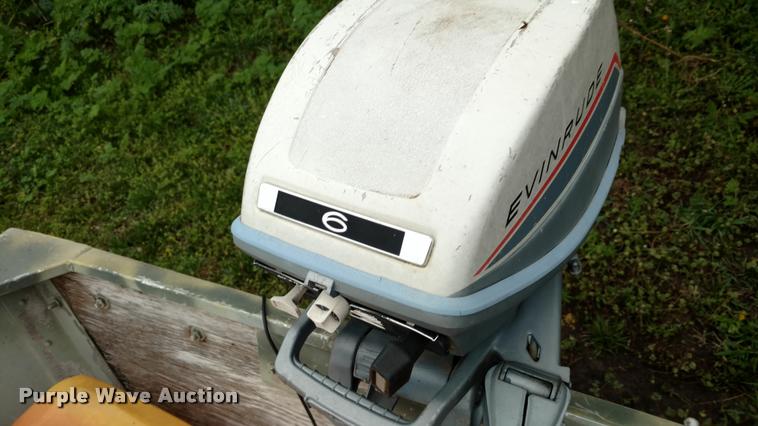 image for item DA5542 1984 Monark aluminum boat