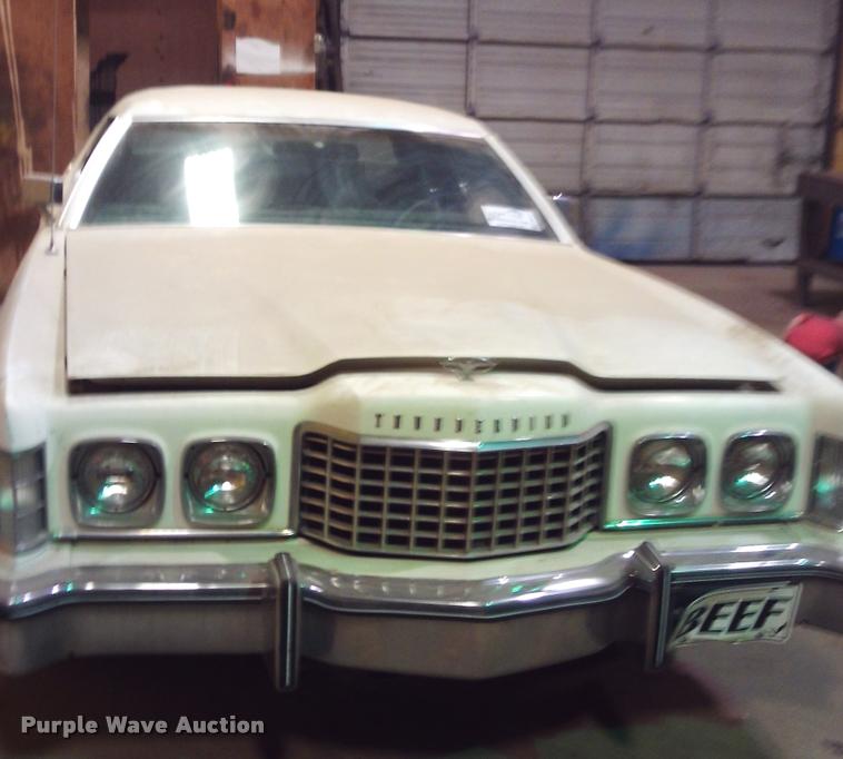 image for item DA6038 1976 Ford Thunderbird