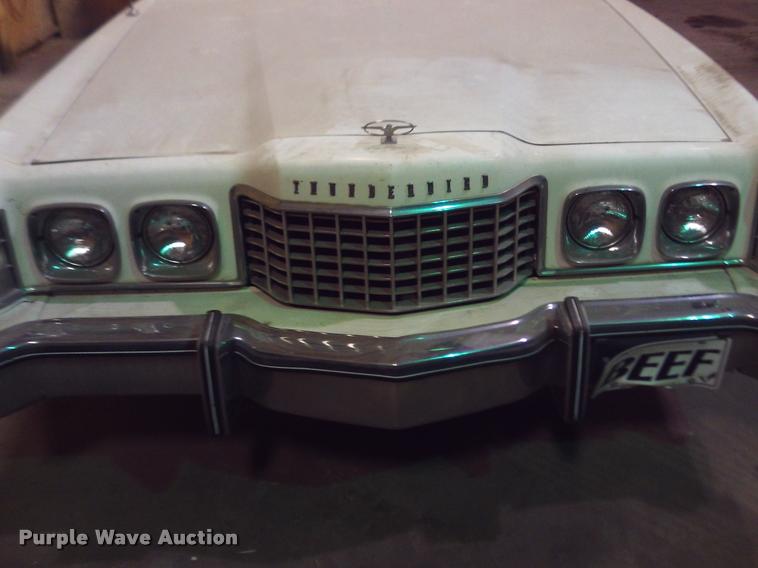 image for item DA6038 1976 Ford Thunderbird