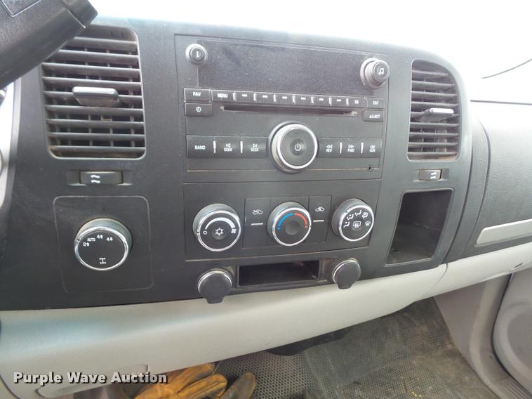 image for item DA8003 2008 Chevrolet Silverado 1500 pickup truck