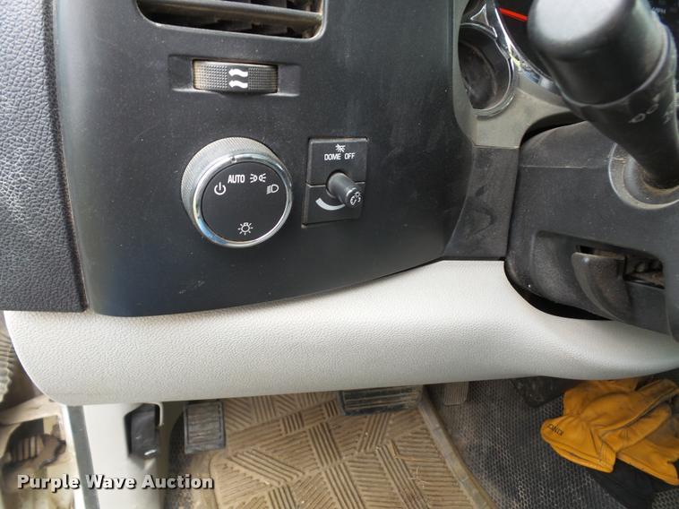 image for item DA8003 2008 Chevrolet Silverado 1500 pickup truck