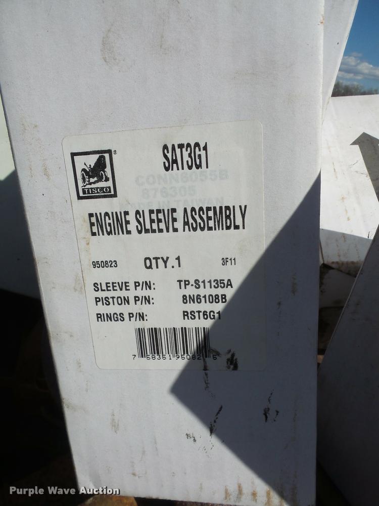 image for item DA8034 Ford tractor