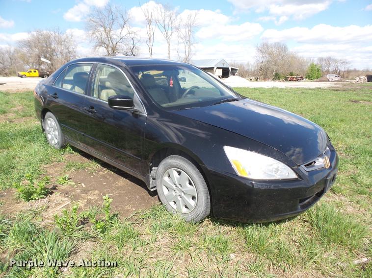 image for item DA8035 2003 Honda Accord LX