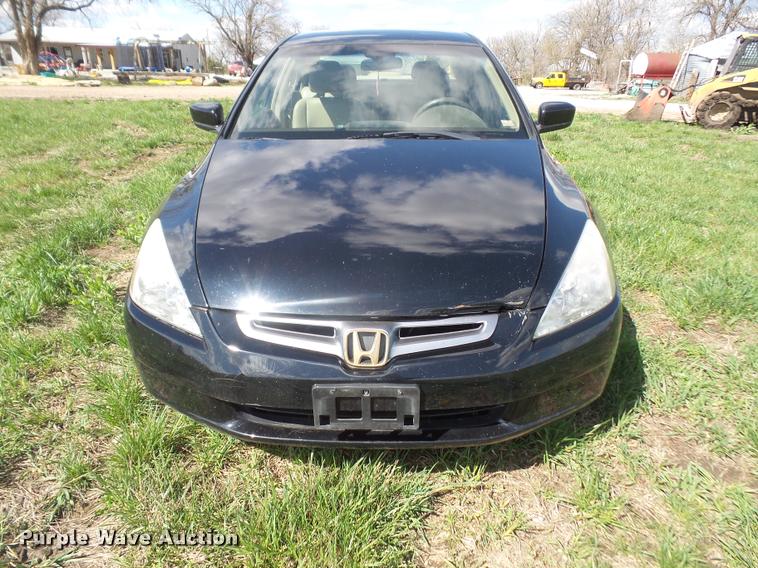 image for item DA8035 2003 Honda Accord LX