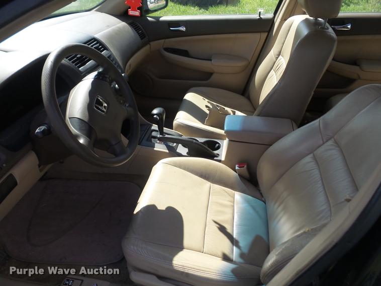 image for item DA8035 2003 Honda Accord LX