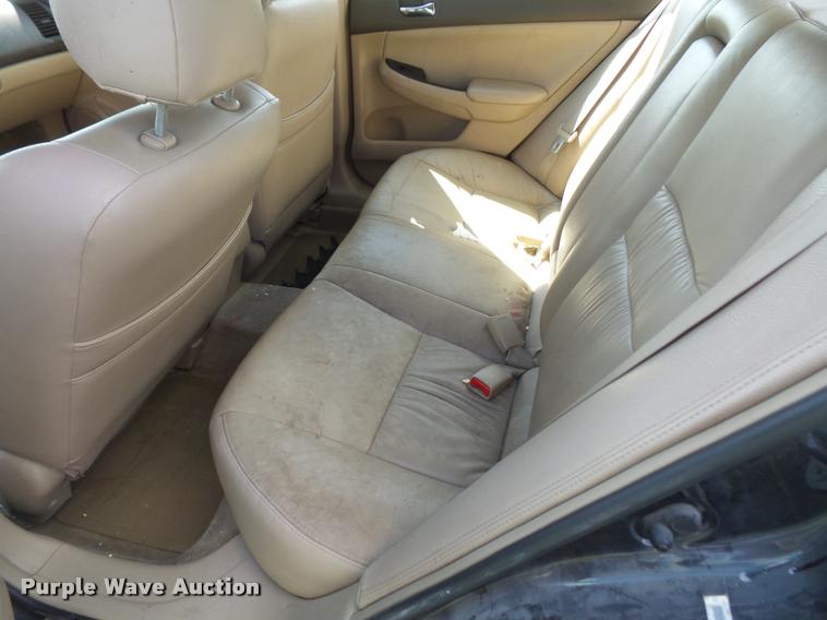 image for item DA8035 2003 Honda Accord LX